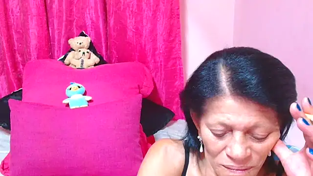 SLUTTYROXY online show from January 2026 09:00:01 PM