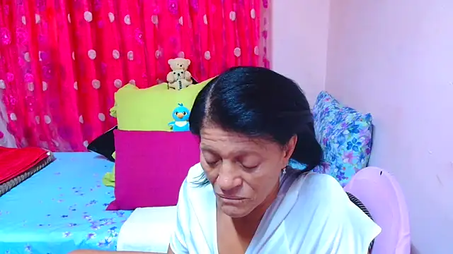 SLUTTYROXY online show from February 2026 06:03:02 AM