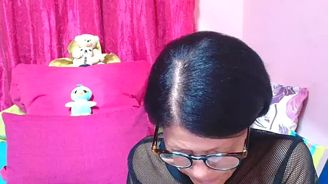 SLUTTYROXY online show from February 2026 05:52:01 PM