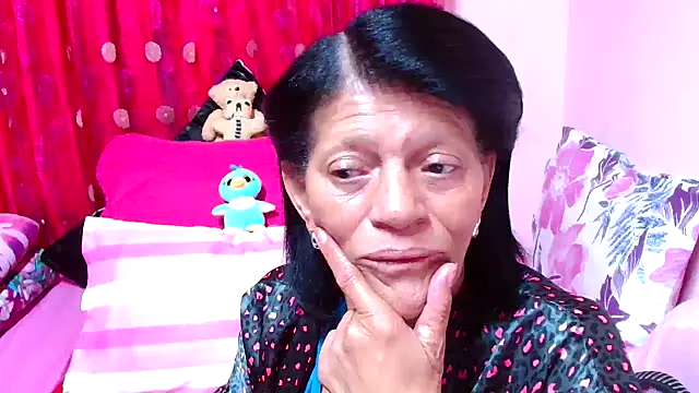 SLUTTYROXY online show from November 2025 07:13:01 AM