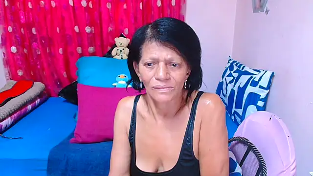 SLUTTYROXY online show from April 2026 08:38:01 AM