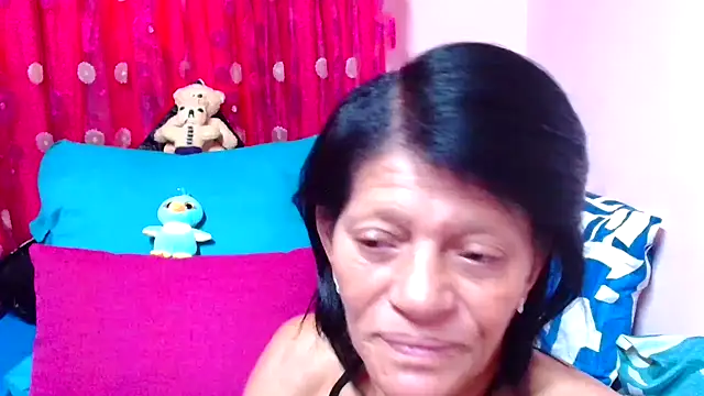 SLUTTYROXY online show from October 2025 05:39:01 AM