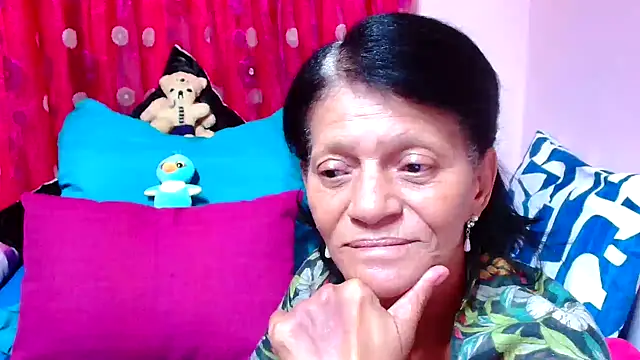 SLUTTYROXY online show from September 2025 06:19:01 AM