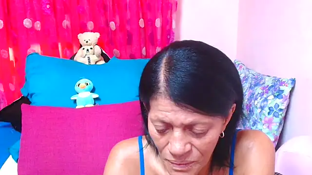 SLUTTYROXY online show from February 2026 08:11:02 AM