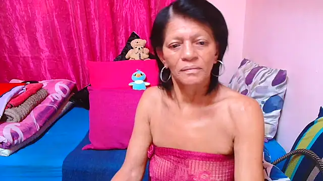 SLUTTYROXY online show from December 2025 09:15:02 AM