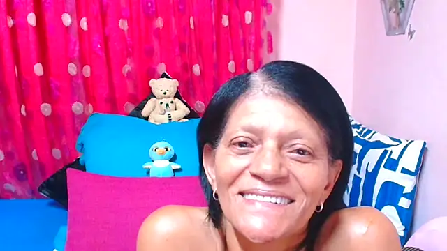 SLUTTYROXY online show from April 2026 04:35:01 PM