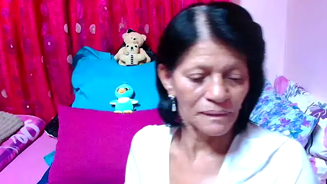 SLUTTYROXY online show from September 2025 07:34:02 AM