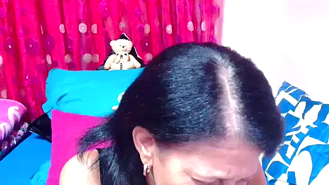 SLUTTYROXY online show from November 2025 08:36:02 AM