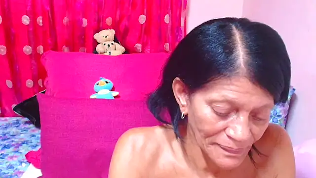 SLUTTYROXY online show from March 2026 06:35:01 AM