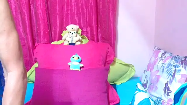 SLUTTYROXY online show from February 2026 05:40:02 PM