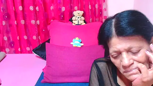 SLUTTYROXY online show from February 2026 08:11:02 PM