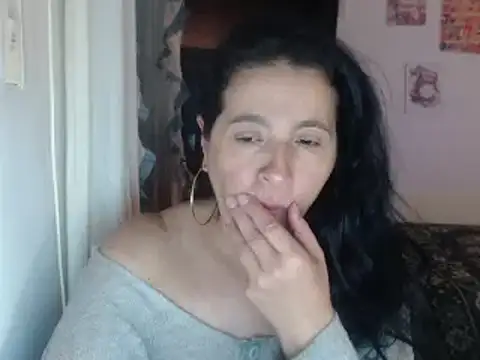 stefilove10 online show from March 2025 06:07:01 PM