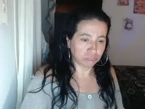 stefilove10 online show from March 2025 06:00:01 PM
