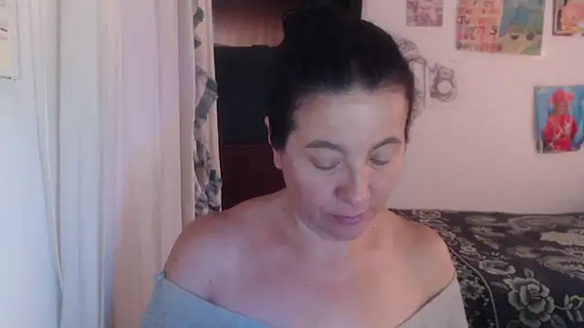 stefilove10 online show from February 2025 05:40:01 PM