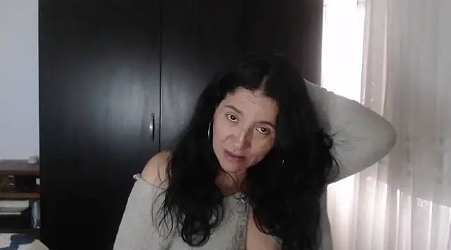 stefilove10 online show from December 2024 03:52:01 PM