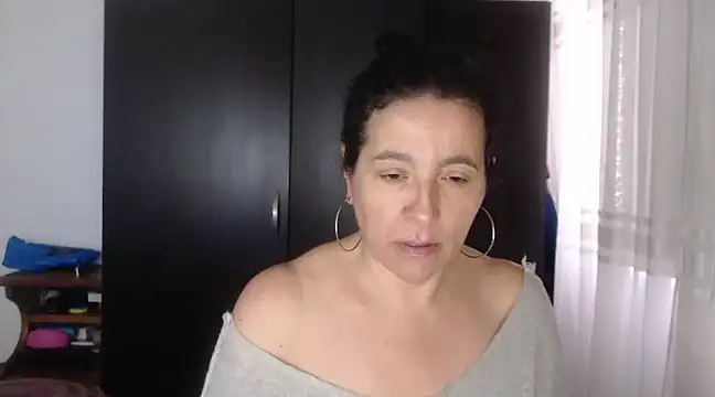 stefilove10 online show from December 2024 02:12:01 PM