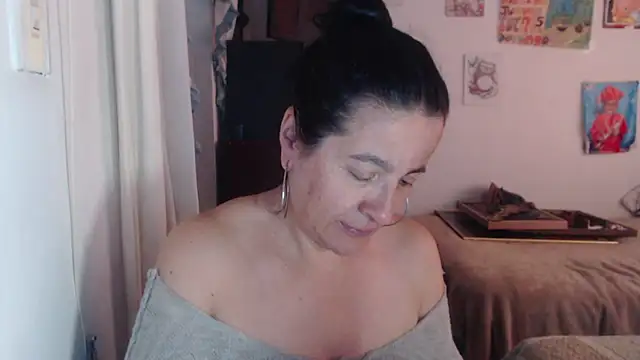 stefilove10 online show from November 2025 04:33:02 PM