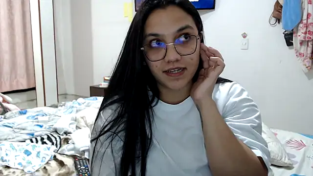 Andrea hottest angel online show from November 2025 04:15:02 AM