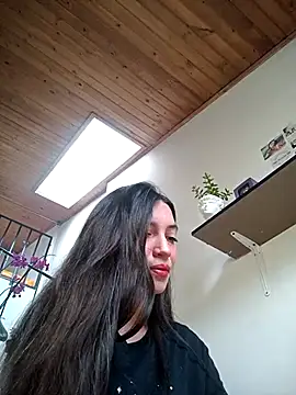 loveuu-bae online show from February 2025 10:09:02 PM