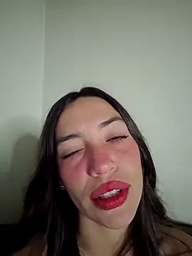 loveuu-bae online show from April 2026 03:30:01 AM