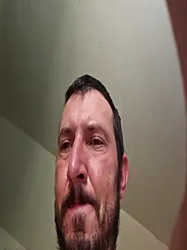 UncutHammer69 online show from November 2025 08:20:02 PM