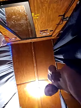 UncutHammer69 online show from April 2026 03:57:01 PM