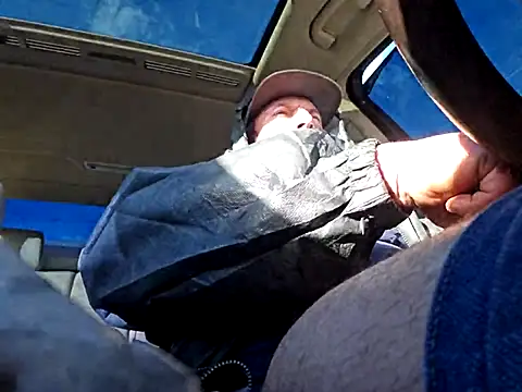 UncutHammer69 online show from February 2026 12:08:01 AM