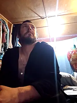 UncutHammer69 online show from February 2026 03:03:02 AM