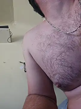 UncutHammer69 online show from November 2025 06:08:01 PM