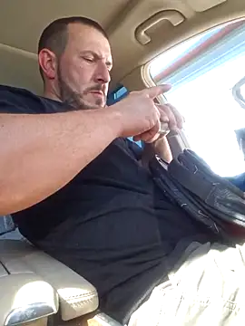 UncutHammer69 online show from March 2026 07:36:02 PM