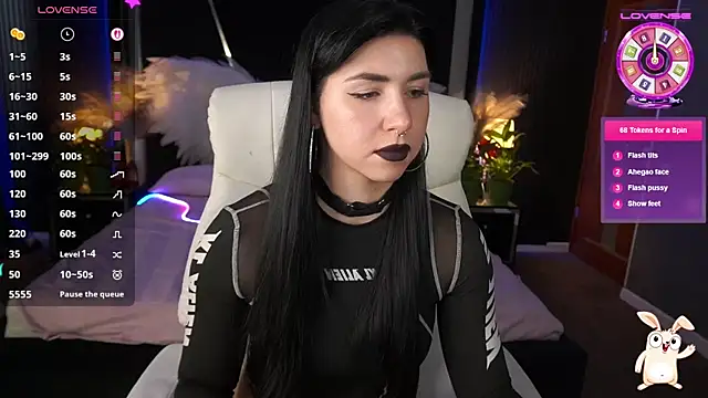 EmilyCandyy online show from May 2026 07:06:01 AM