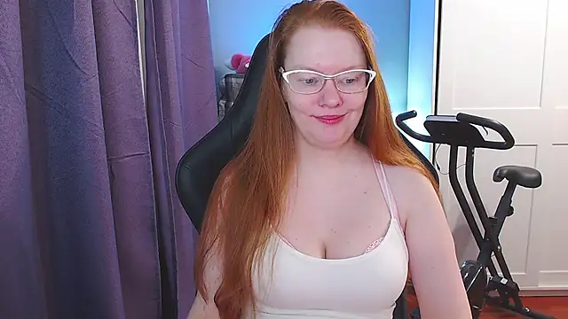 Lady Inari online show from November 2025 06:02:01 PM