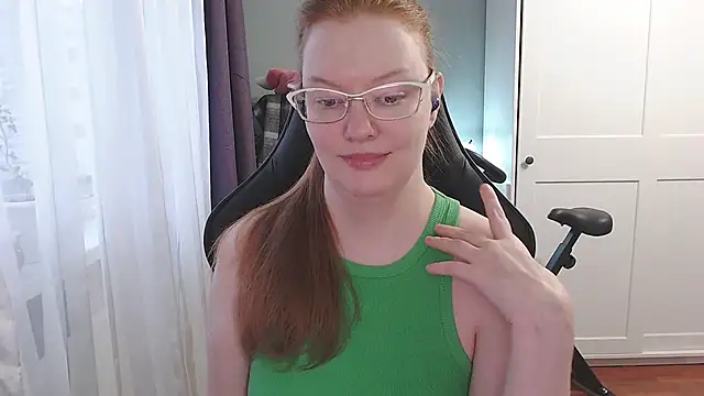 Lady Inari online show from October 2025 02:18:01 PM