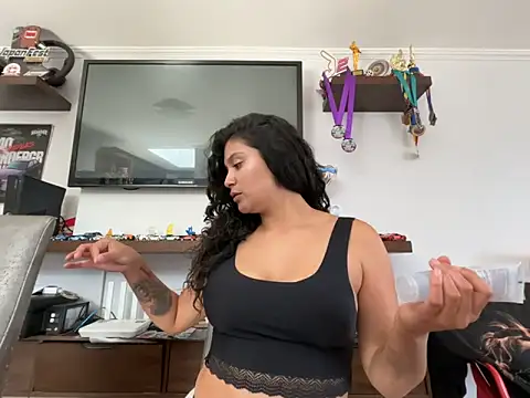 kinky milaxh online show from March 2026 04:23:02 PM