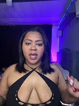 yanza2002 online show from February 2026 11:37:01 PM