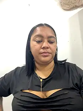 yanza2002 online show from November 2025 09:29:02 PM