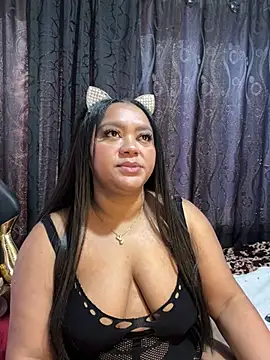 yanza2002 online show from March 2025 08:57:01 PM