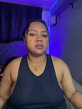 yanza2002 online show from February 2026 11:38:02 PM