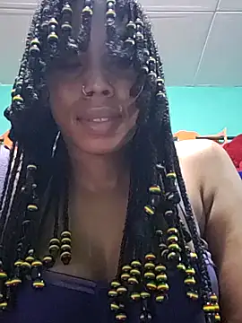 Snapshot of HONEYSWEETS_LIVE chatting on October 2025 03:54:02 AM HONEYSWEETS LIVE online show from October 2025 03:54:02 AM