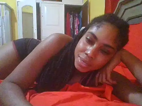 Snapshot of HONEYSWEETS_LIVE chatting on February 2025 02:06:02 AM HONEYSWEETS LIVE online show from February 2025 02:06:02 AM