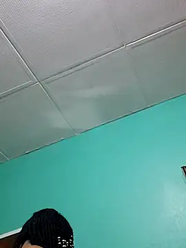 HONEYSWEETS LIVE online show from October 2025 06:12:01 AM