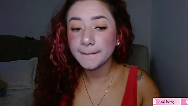 abril love2 online show from February 2025 06:01:02 PM