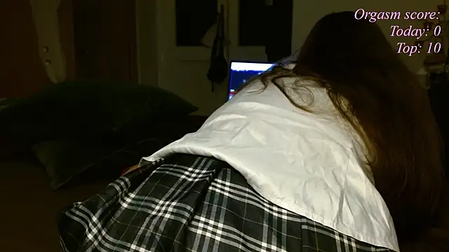 victoria97 online show from November 2025 12:26:01 AM