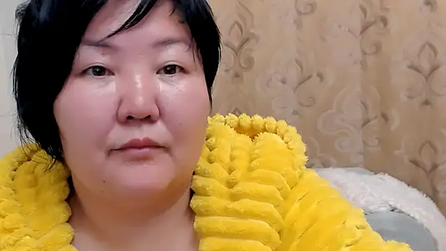 Snapshot of pussygold88 chatting on November 2025 01:48:02 PM pussygold88 online show from November 2025 01:48:02 PM