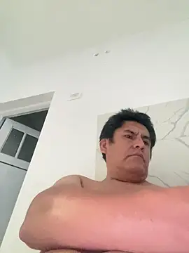 julius semen online show from December 2025 10:32:01 PM