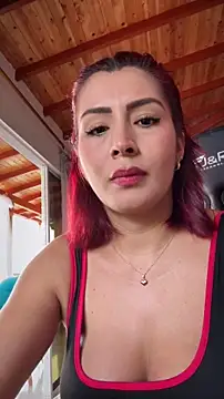 Snapshot of LINDA_PATTY94 chatting on June 2026 03:13:02 PM LINDA PATTY94 online show from June 2026 03:13:02 PM