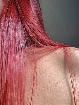 LINDA PATTY94 online show from December 2025 03:48:01 PM