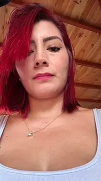 Snapshot of LINDA_PATTY94 chatting on June 2026 03:17:01 PM LINDA PATTY94 online show from June 2026 03:17:01 PM