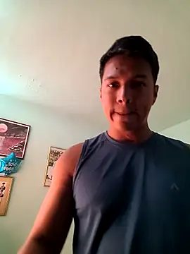morenito420 online show from October 2025 05:36:02 PM