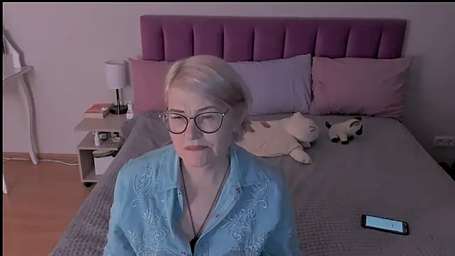 sabrinamacmarren online show from March 2025 11:12:01 PM